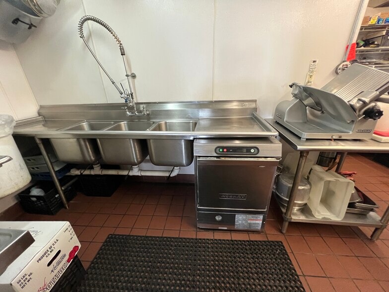 More Photos Of 357 Main St, East Greenwich Restaurant For Sale