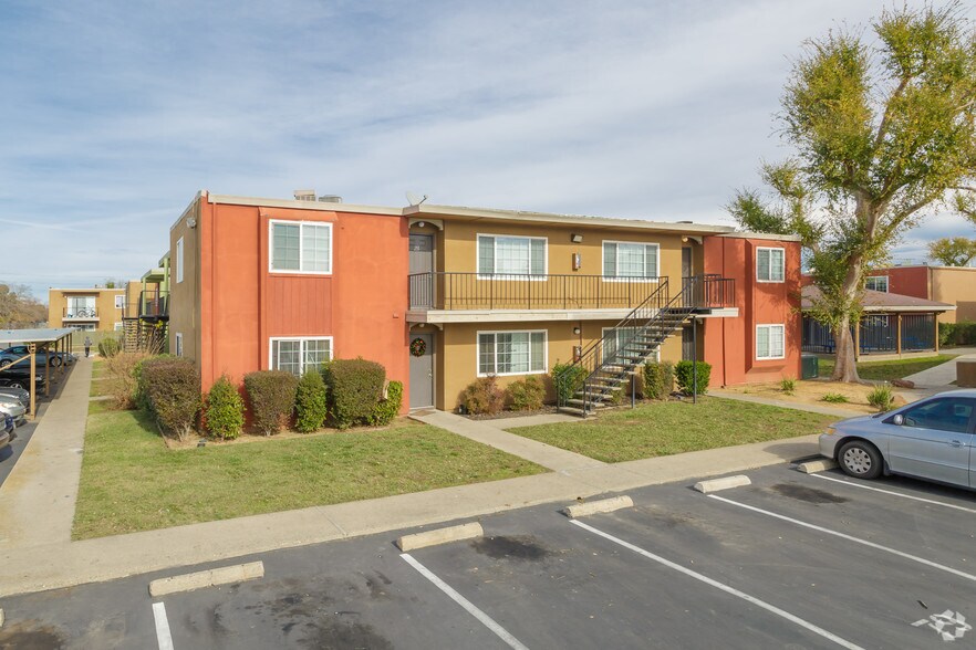 Primary Photo Of 5900 Riza Ave, Sacramento Apartments For Sale