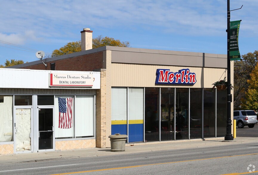 More Photos Of 6100 Dempster St, Morton Grove Auto Repair For Sale