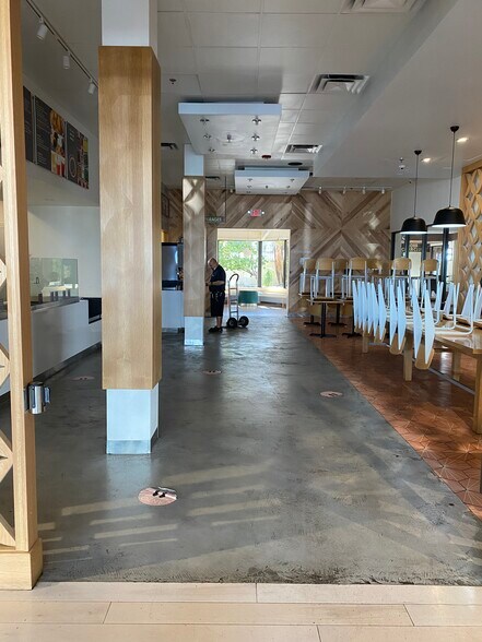 More Photos Of 330 Clematis St, West Palm Beach Storefront Retail Office For Sale