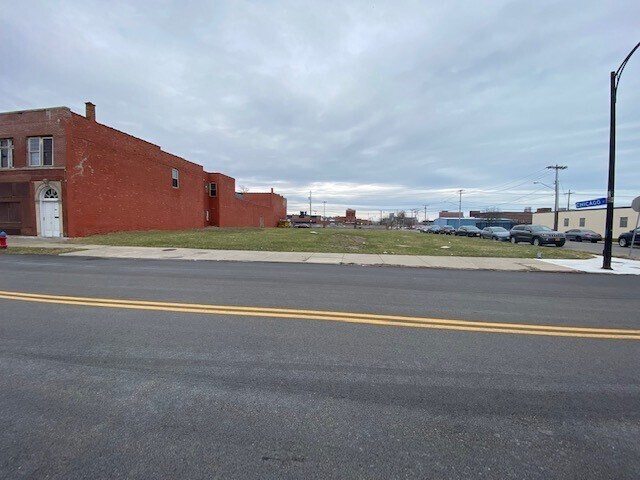 More Photos Of 425 Chicago, Buffalo Land For Sale