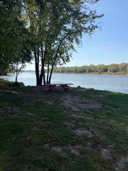 More Photos Of 7608 Wittwer Rd, Arena Specialty For Sale