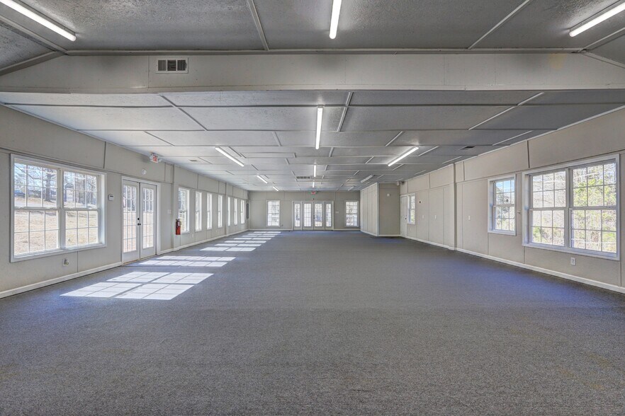 More Photos Of 3470 N Highway 42, McDonough Specialty For Sale