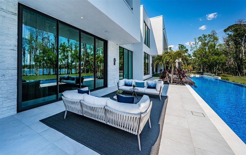 More Photos Of 18725 Jiretz Rd, Odessa Flex For Sale