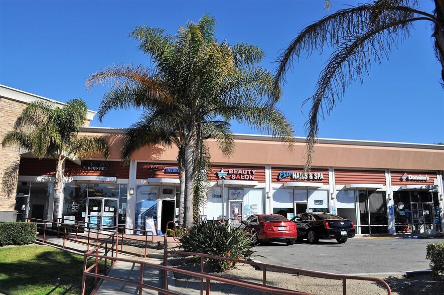 More Photos Of 1117 S Oxnard Blvd, Oxnard Bank For Lease