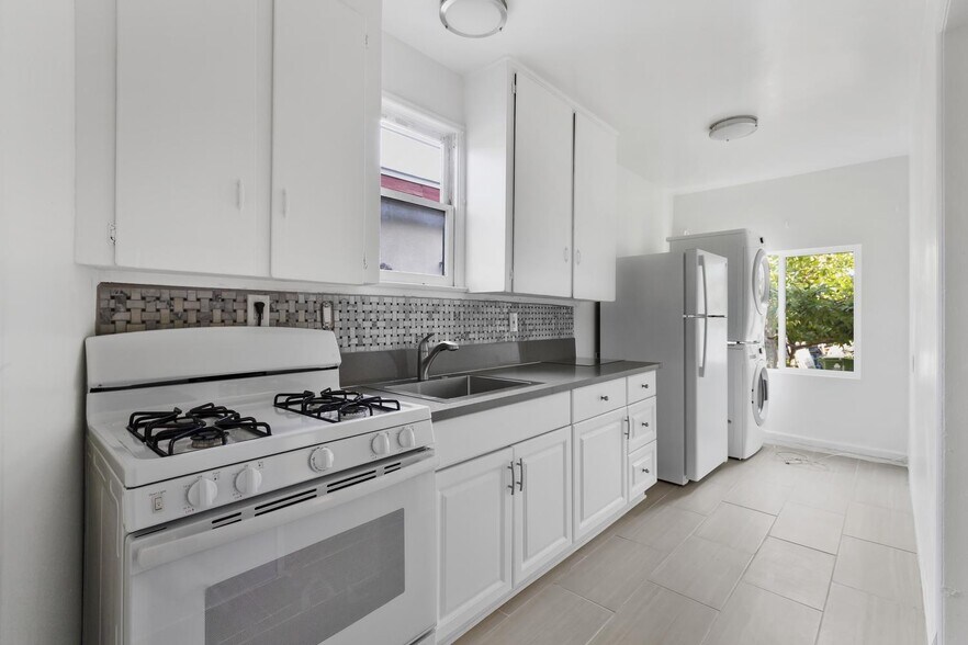 More Photos Of 5323 Monte Vista St, Los Angeles Apartments For Sale