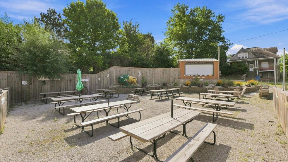 More Photos Of 109 Center St, Larwill Restaurant For Sale