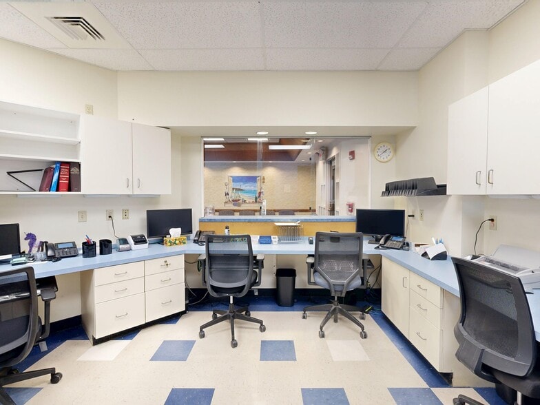 More Photos Of 128 W 12th St, Erie Office For Sale