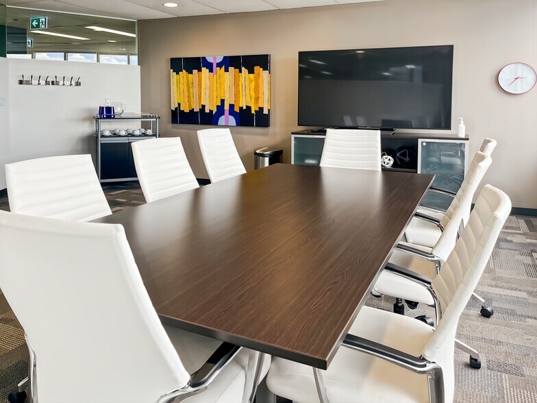 More Photos Of 500 4th Ave SW, Calgary Coworking Space