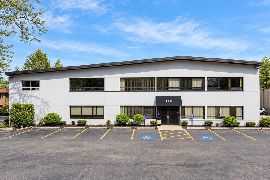 More Photos Of 140 Gould St, Needham Office For Lease