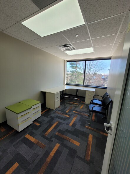 More Photos Of 200 Professional Dr, Gaithersburg Medical For Sale