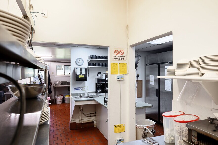 More Photos Of 7641 State Route 3, Henderson Restaurant For Sale