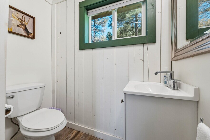 More Photos Of 7100 County Road 501, Bayfield Lodge Meeting Hall For Sale