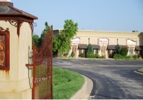 More Photos Of 6001 N 21st St, Ozark Freestanding For Sale