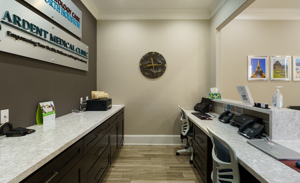 More Photos Of 17844 Mound Rd, Cypress Medical For Sale