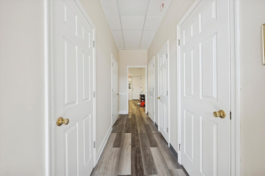 More Photos Of 137 MacDade Blvd, Folsom Medical For Sale