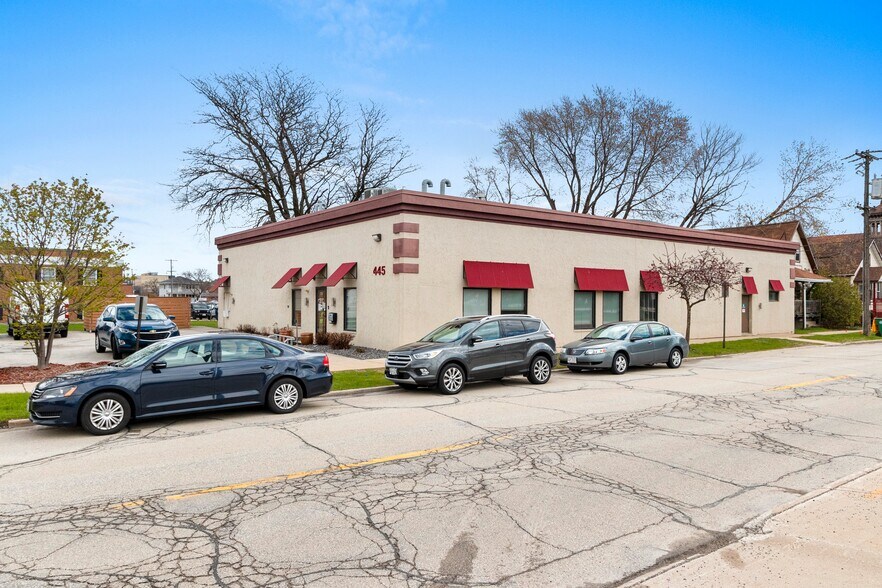 More Photos Of 445 S Adams St, Green Bay Office For Lease