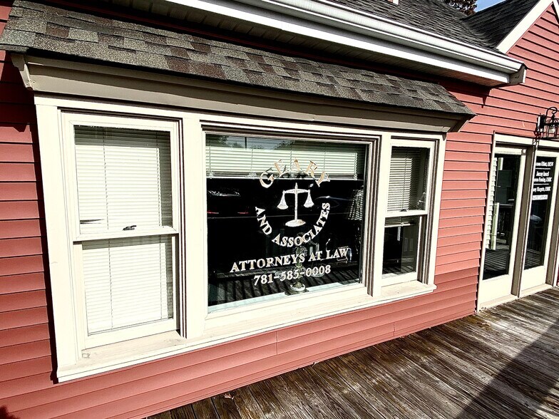 More Photos Of 161 Summer St, Kingston Freestanding For Lease