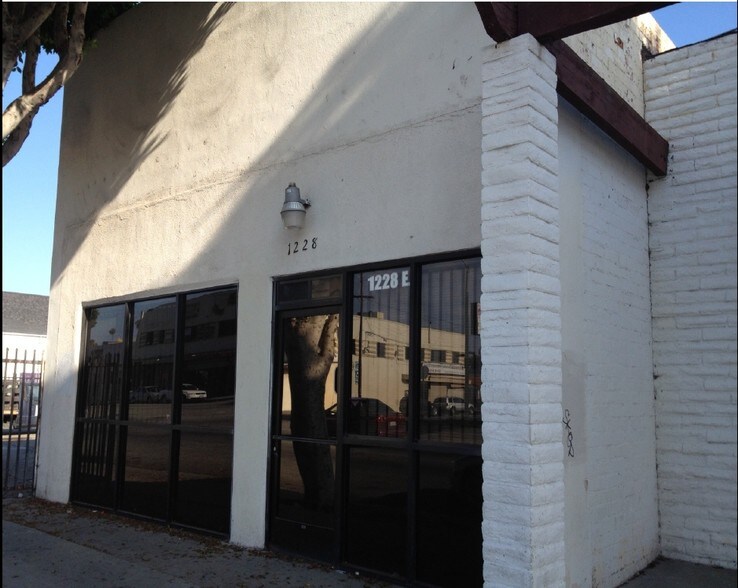 Primary Photo Of 1228 E Compton Blvd, Compton Loft Creative Space For Sale