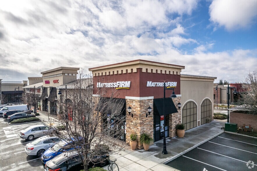 More Photos Of 2185 Bronze Star Dr, Woodland Unknown For Lease