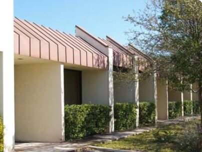 More Photos Of 4355 Centergate St, San Antonio Light Distribution For Lease