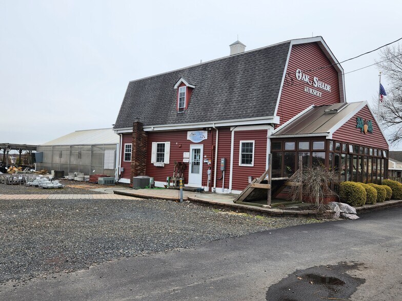 Primary Photo Of 434 Oakshade Rd, Shamong Garden Center For Sale