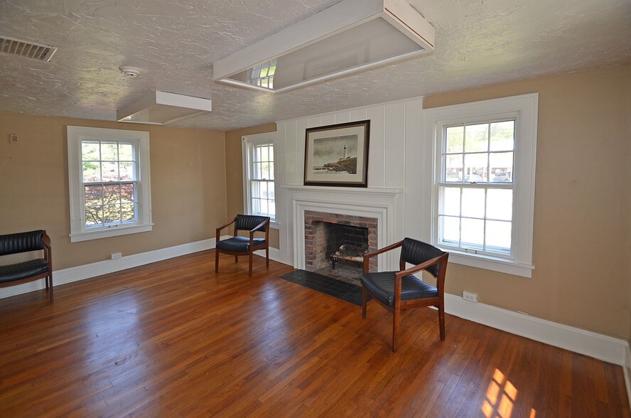 More Photos Of 2650 Dover Center Rd, Westlake Medical For Sale