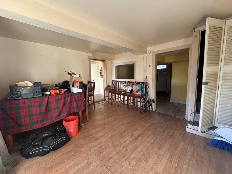 More Photos Of 563 James Monroe Ave, Monroeton Apartments For Sale