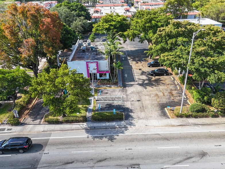 More Photos Of 750 W Sample Rd, Pompano Beach Fast Food For Lease