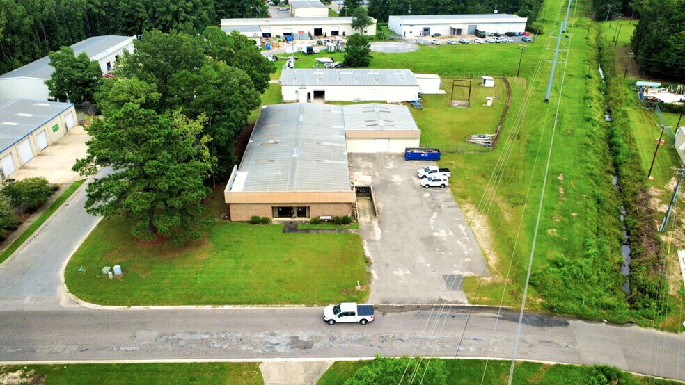Primary Photo Of 7350 Pepperdam Ave, Charleston Manufacturing For Lease