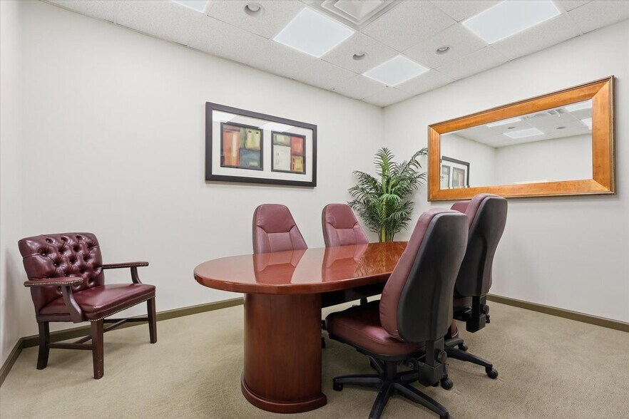 More Photos Of 6170 Ridgeview Ct, Reno Office For Lease