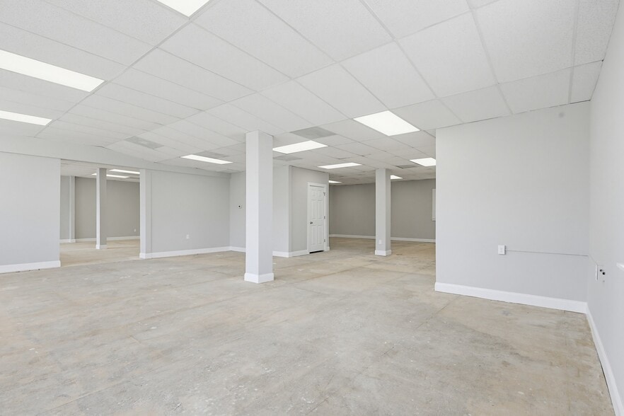 More Photos Of 57 W Main St, Westminster Apartments For Lease