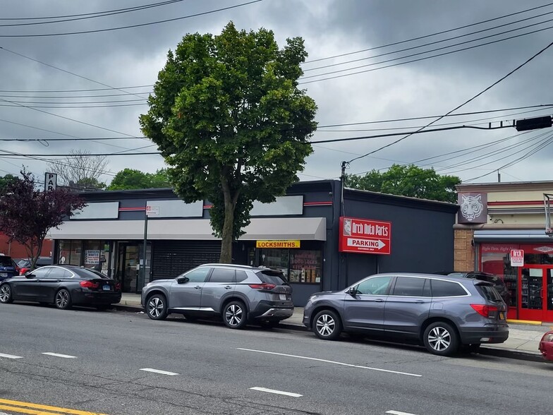 Primary Photo Of 3525-3531 Boston Rd, Bronx Storefront For Lease