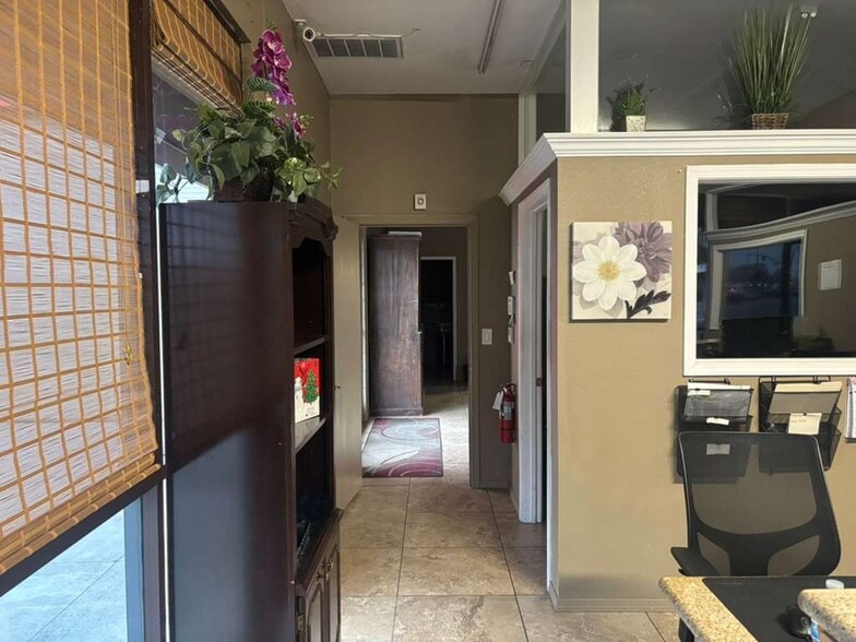 More Photos Of 1701 Santa Rosa Ave, Santa Rosa Storefront Retail Office For Sale