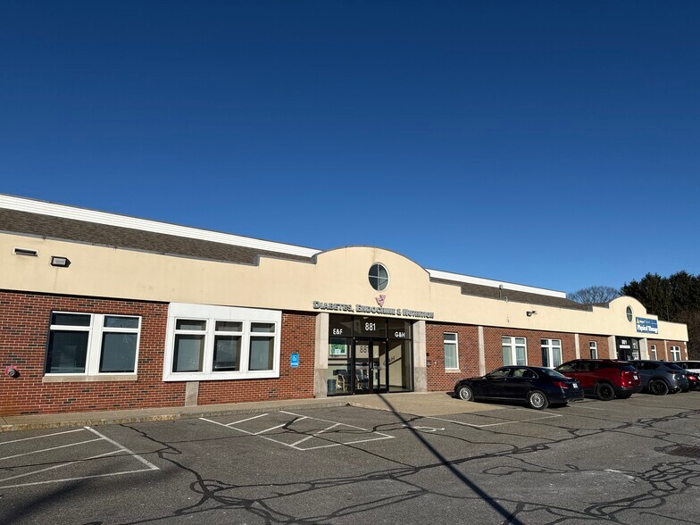 Primary Photo Of 879-881 Lafayette Rd, Hampton Medical For Lease