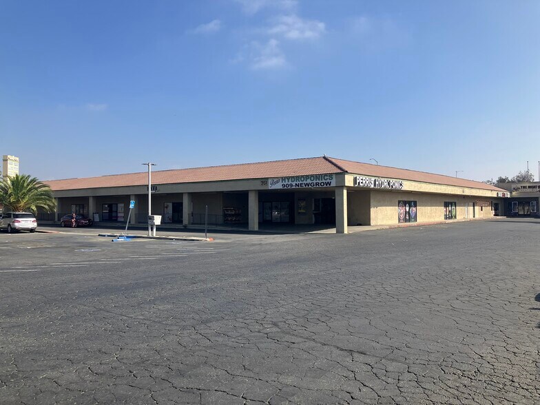More Photos Of , Perris General Retail For Sale