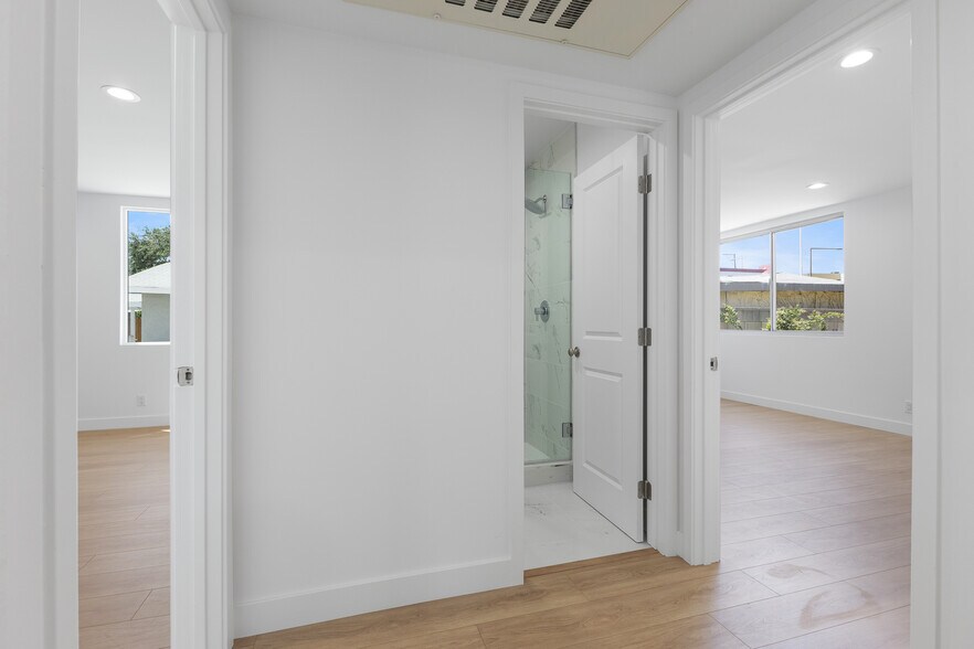More Photos Of 623 Orange Grove Ave, Glendale Apartments For Sale