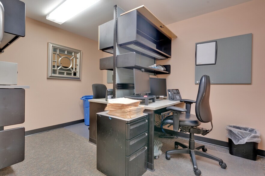 More Photos Of 6 Hampton Rd, Exeter Medical For Sale