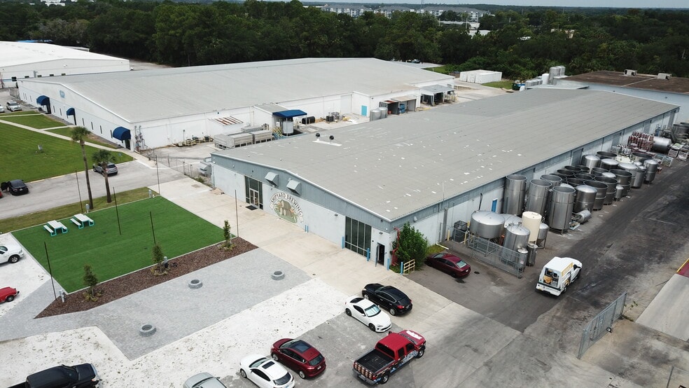 More Photos Of 2650 Jewett Ln, Sanford Manufacturing For Lease
