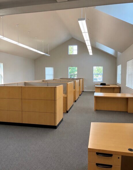 More Photos Of 7305 NE Fourth Plain Blvd, Vancouver Freestanding For Lease