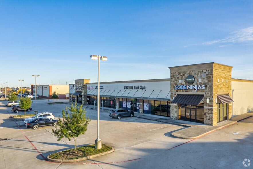 More Photos Of 12810 W Broadway St, Pearland Unknown For Lease