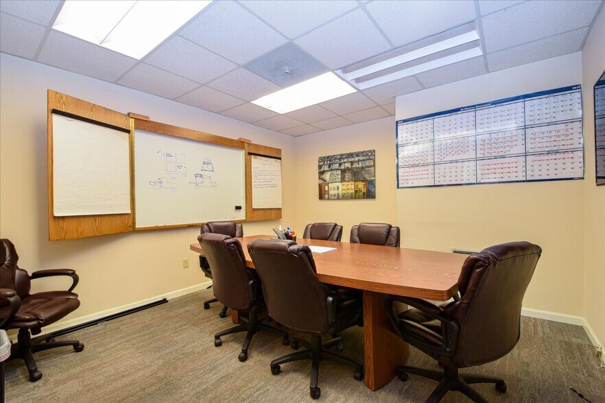 More Photos Of 2314 Patterson Ave SW, Roanoke Office For Sale