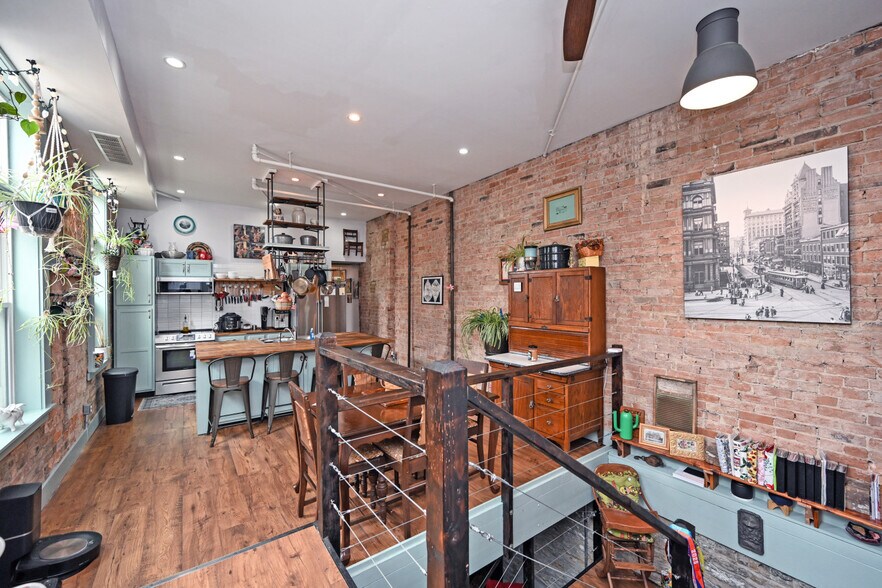 More Photos Of 118 E Liberty St, Cincinnati Apartments For Sale