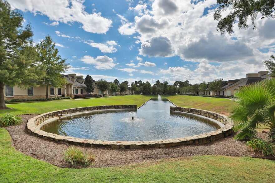 More Photos Of 11607 Spring Cypress Rd, Tomball Office For Sale
