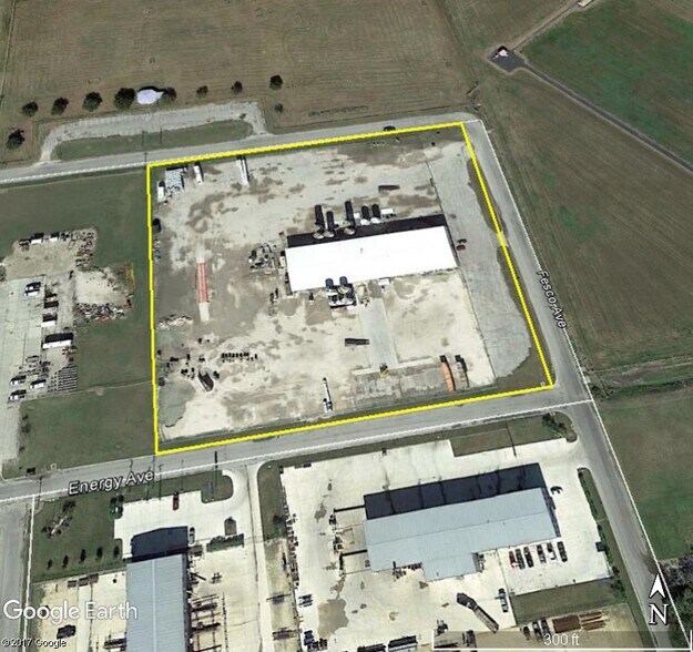 More Photos Of 901 Fesco Dr, Alice Industrial For Sale