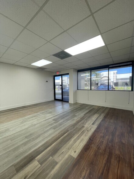 More Photos Of 6555 Powerline Rd, Fort Lauderdale Unknown For Lease
