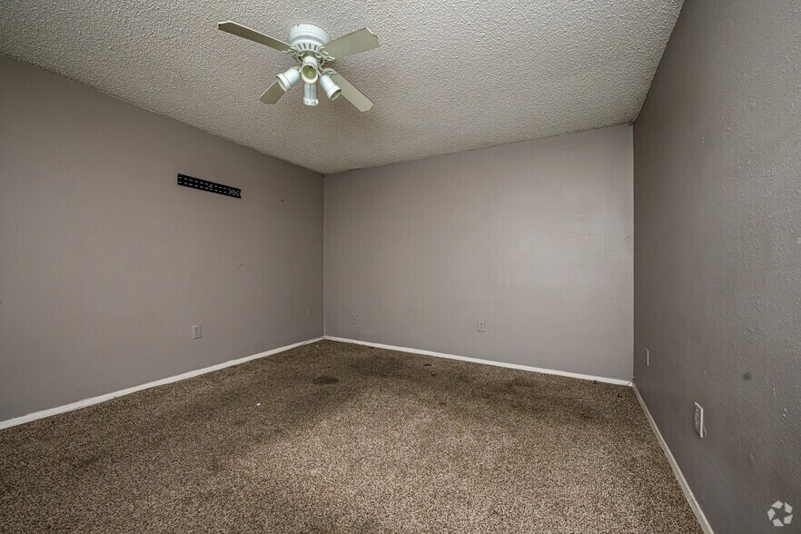 More Photos Of 4759 Earl Gros Ave, Baton Rouge Apartments For Sale