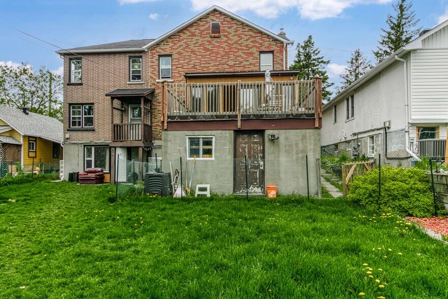 More Photos Of 22 Whittaker St, Sudbury Multifamily For Sale