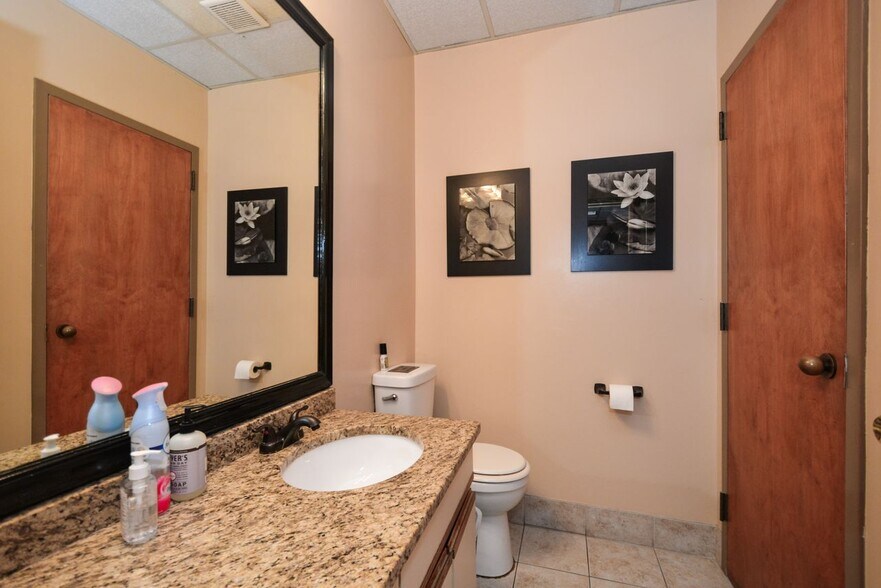 More Photos Of 1820 The Exchange SE, Atlanta Office For Sale