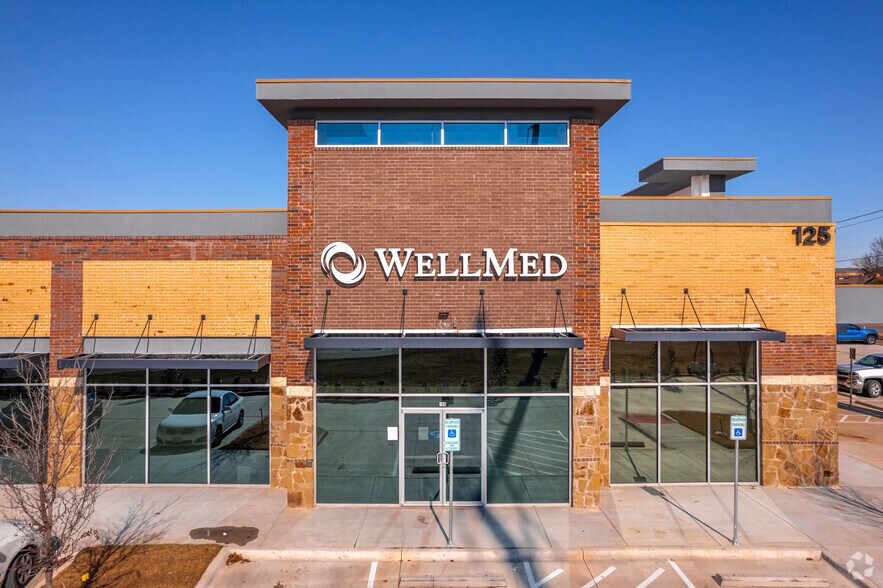 More Photos Of 125 E Grubb Rd, Mesquite Restaurant For Lease